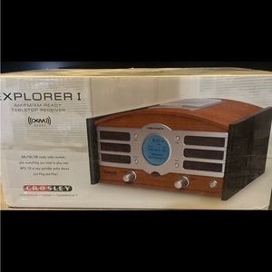 CrosleyXM Explorer I tabletop receiver cd, etc